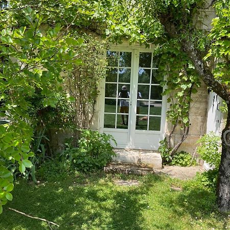 Вилла Les Petits Vingnes Edon Экстерьер фото
